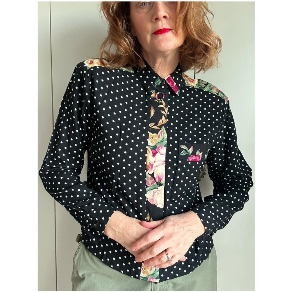 Vintage 90s Polka Dot blouse Size Small Floral mixed Print Cropped Rayon
